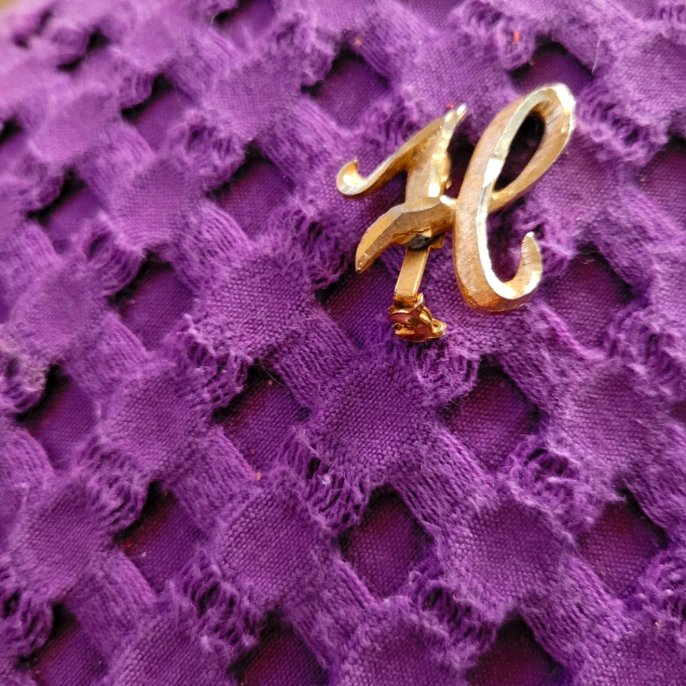Gold Initial 'H' Brooch